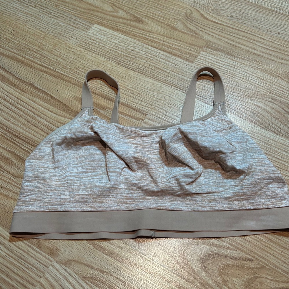 Hanes Womens Wireless Sports Bra Tan Space Dye Heathered Scoop Neck Bralette